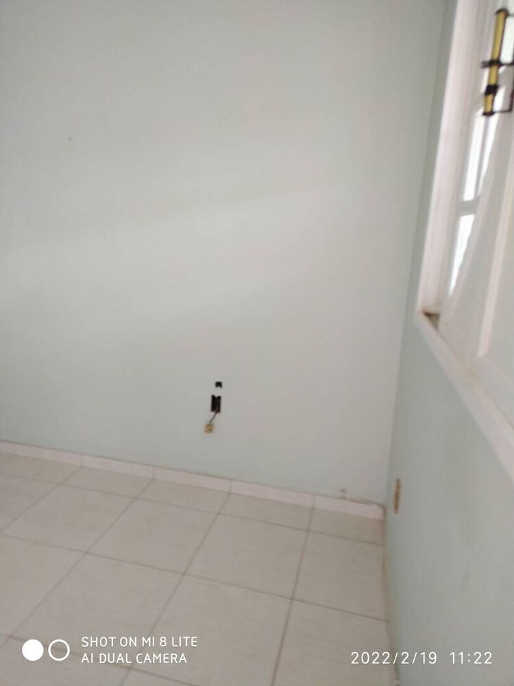 Casa à venda com 3 quartos - Foto 2