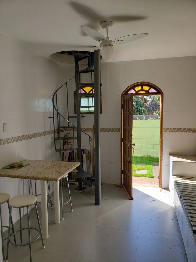 Casa à venda com 3 quartos, 190m² - Foto 4