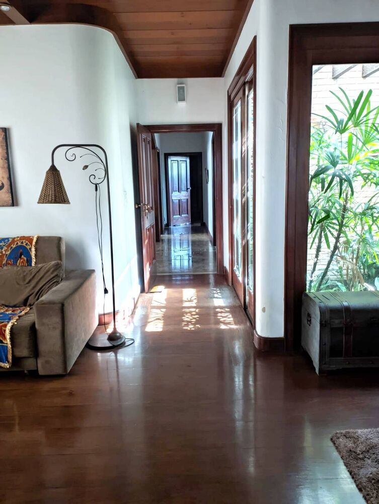 Casa à venda com 3 quartos, 500m² - Foto 4