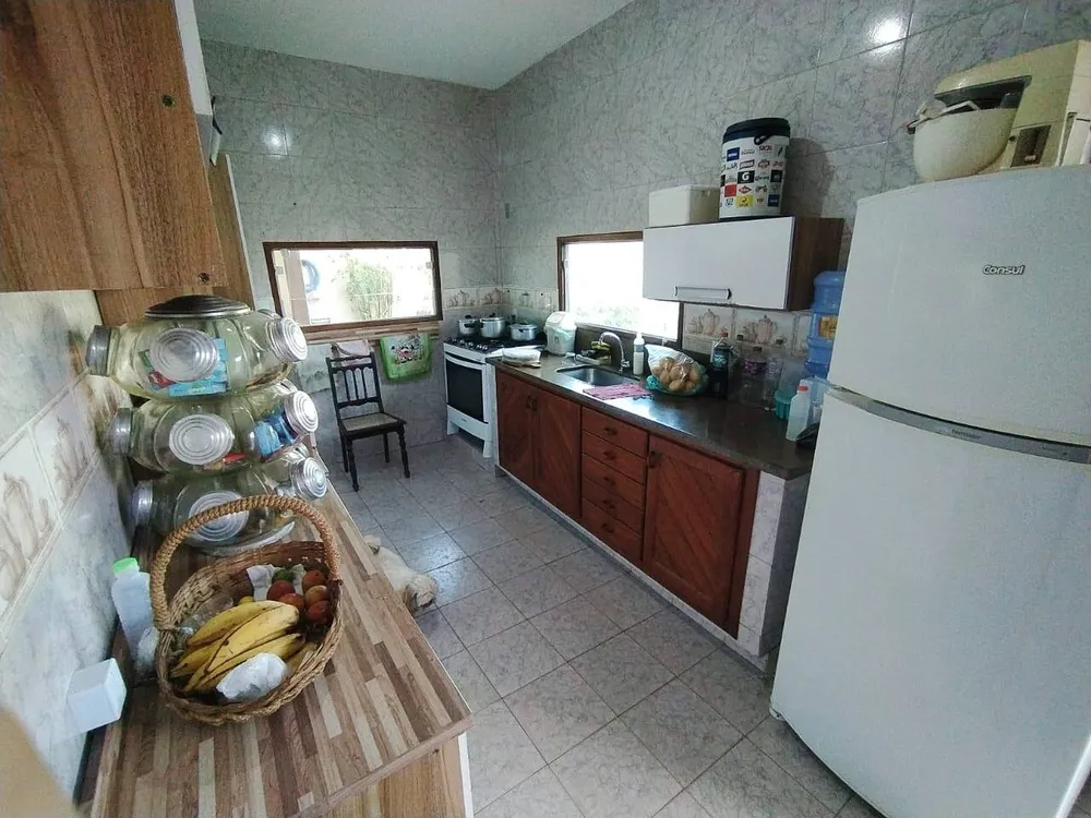 Casa, 4 quartos, 250 m² - Foto 3