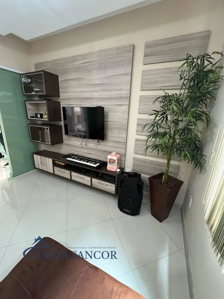 Casa, 3 quartos, 200 m² - Foto 8