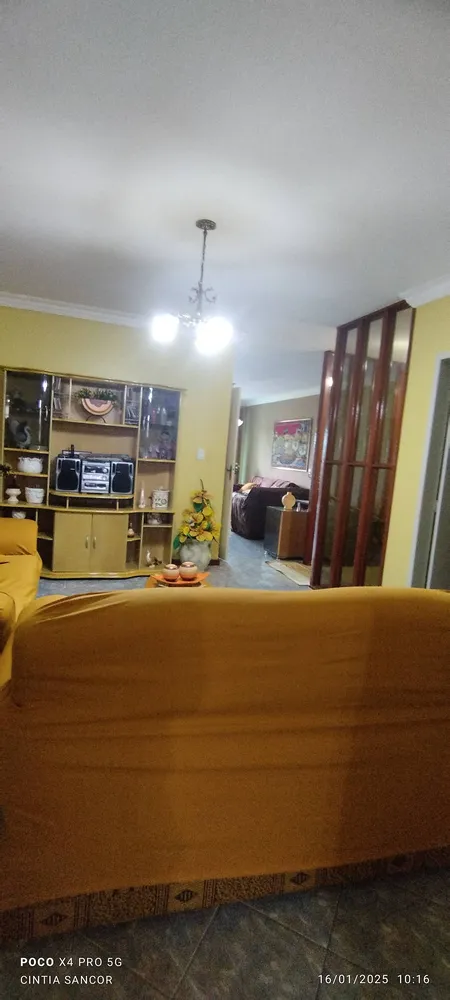 Casa, 4 quartos, 340 m² - Foto 3