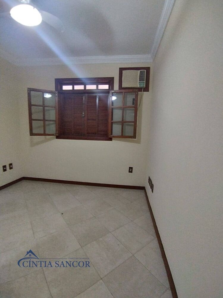 Casa para alugar com 3 quartos, 120m² - Foto 4