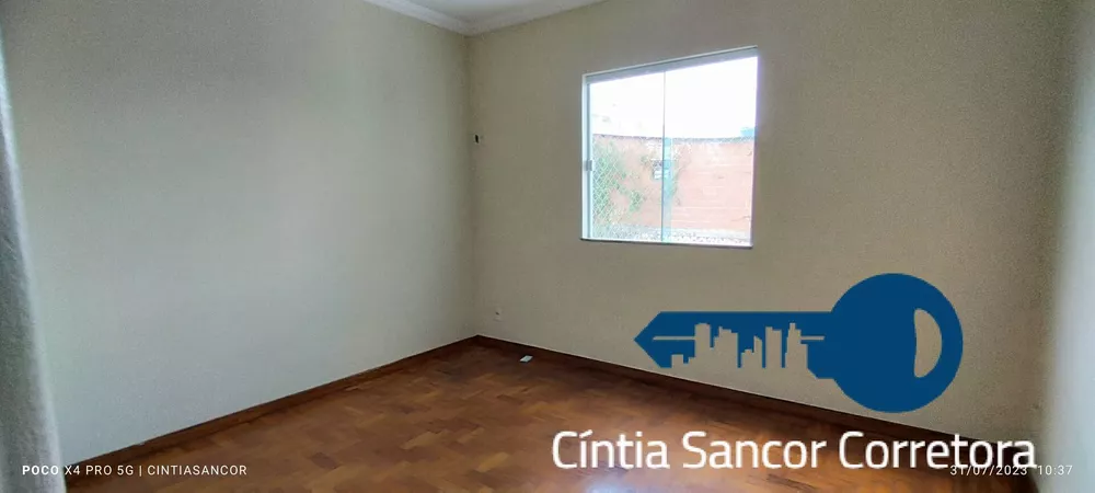 Apartamento à venda com 3 quartos, 120m² - Foto 2