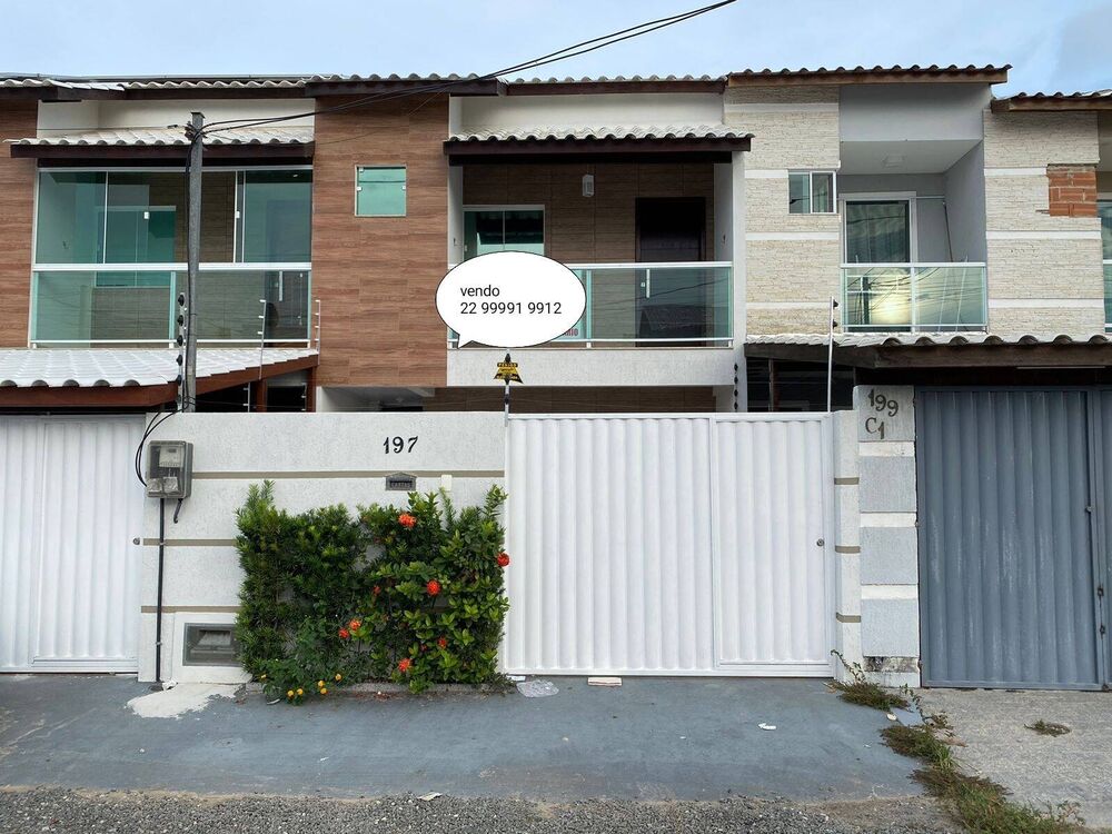 Casa à venda com 2 quartos, 104m² - Foto 1