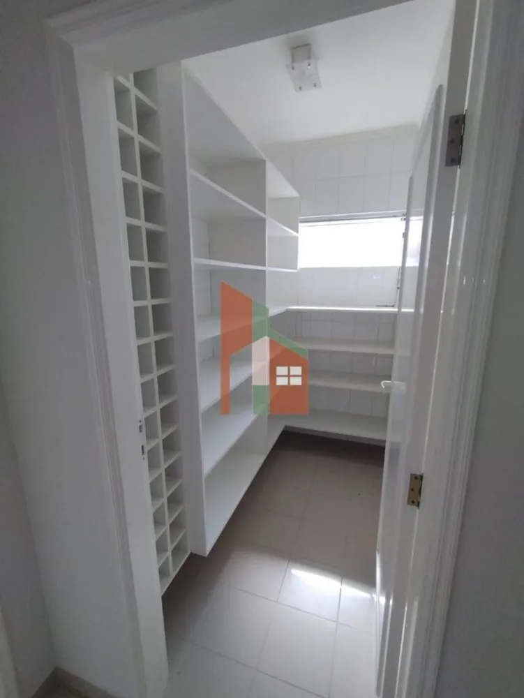 Sobrado, 3 quartos, 264 m² - Foto 2