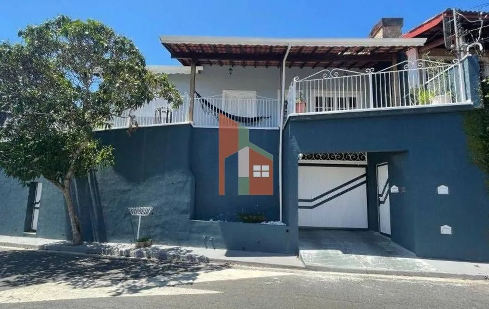 Casa, 4 quartos, 264 m² - Foto 1