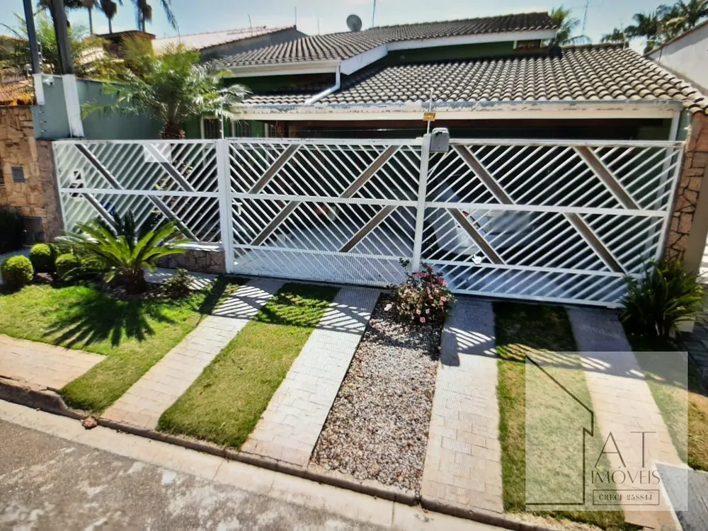 Casa, 3 quartos, 141 m² - Foto 1