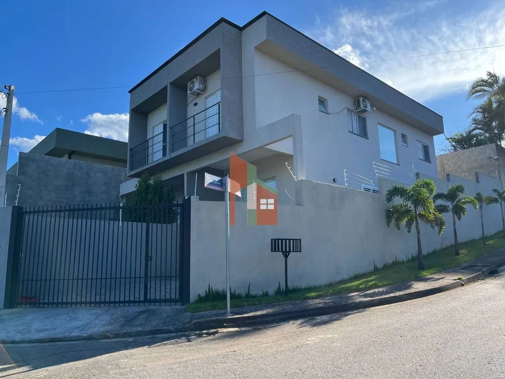 Casa, 3 quartos, 104 m² - Foto 1