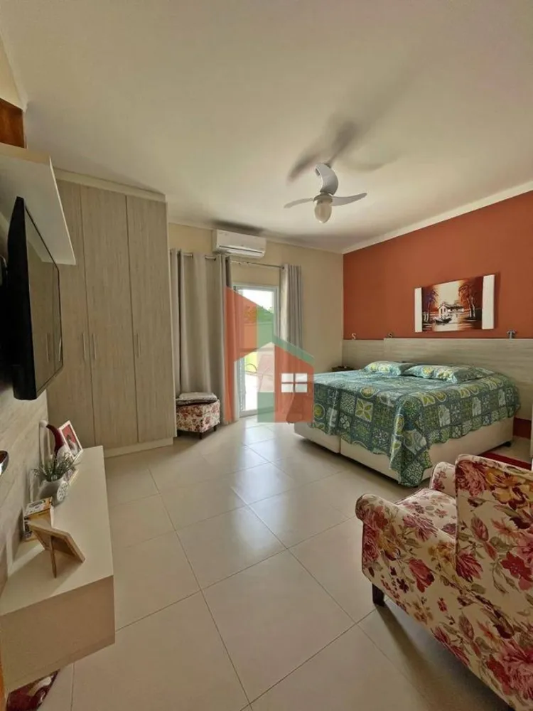 Casa, 3 quartos, 235 m² - Foto 11