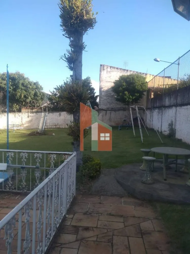 Casa, 3 quartos, 236 m² - Foto 4