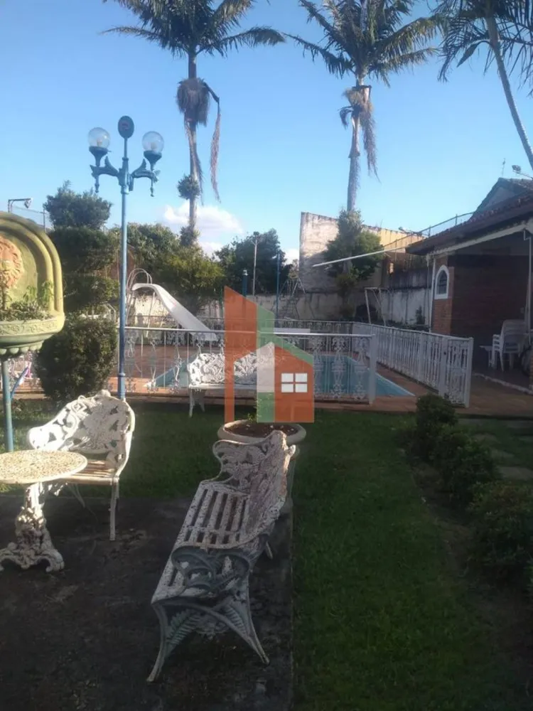 Casa, 3 quartos, 236 m² - Foto 3