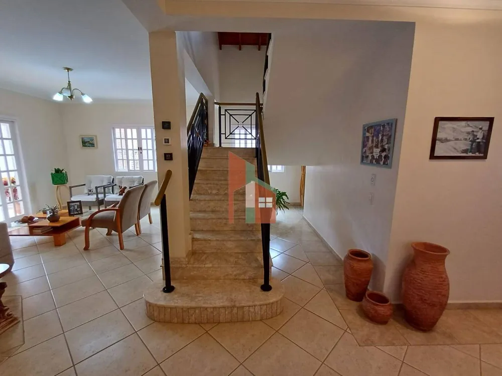 Casa, 3 quartos, 300 m² - Foto 13