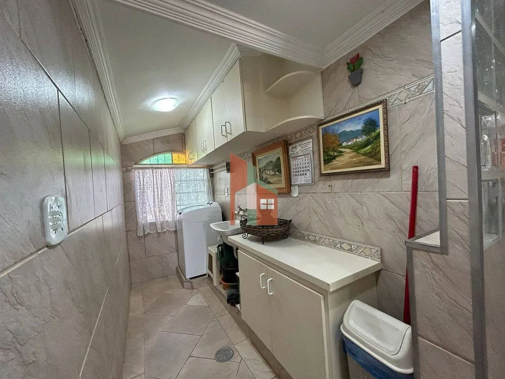 Casa, 3 quartos, 196 m² - Foto 3