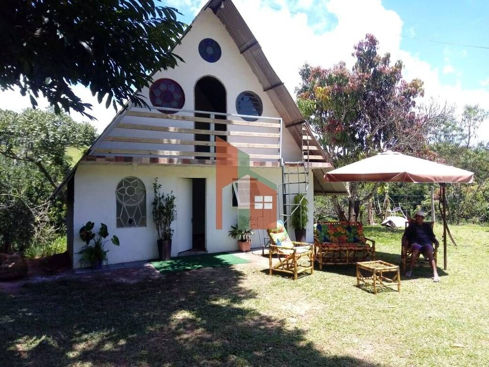 Sítio à venda com 4 quartos, 600m² - Foto 1