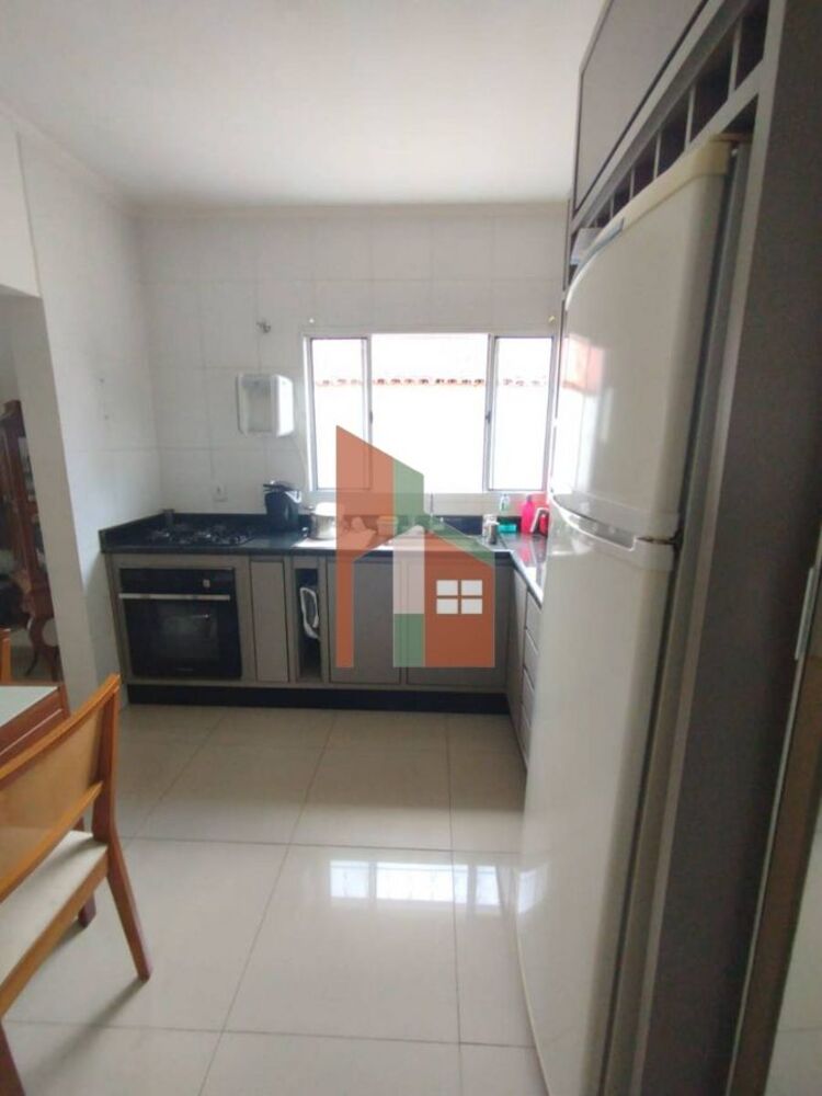 Casa, 3 quartos, 88 m² - Foto 4