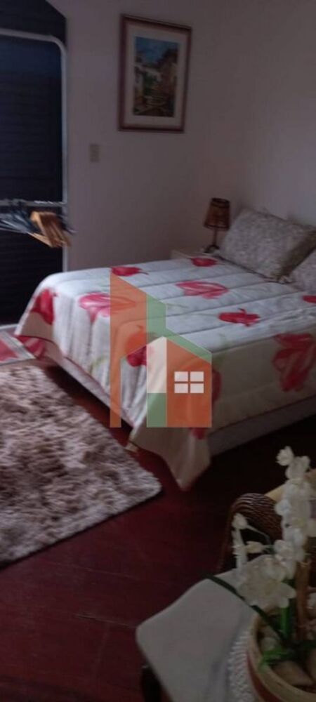Apartamento para alugar com 4 quartos, 227m² - Foto 1