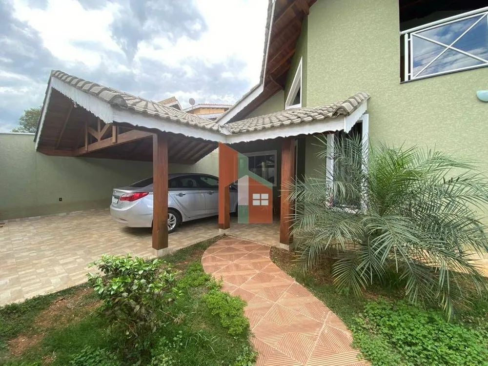 Chácara, 3 quartos, 601 m² - Foto 2