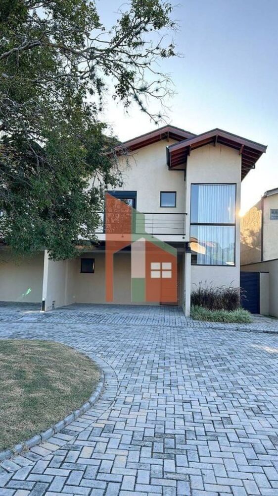 Casa de Condomínio para alugar com 3 quartos, 175m² - Foto 1