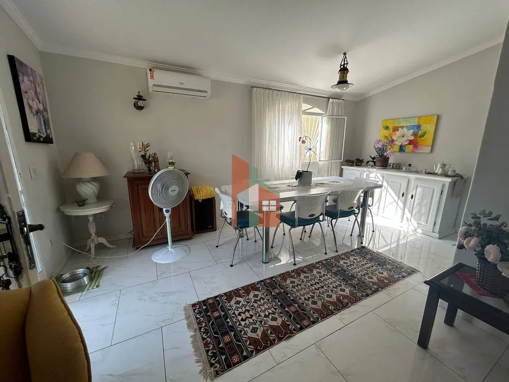 Casa, 3 quartos, 162 m² - Foto 4