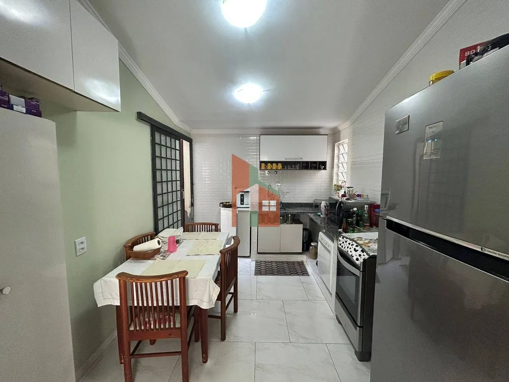 Casa, 3 quartos, 162 m² - Foto 5
