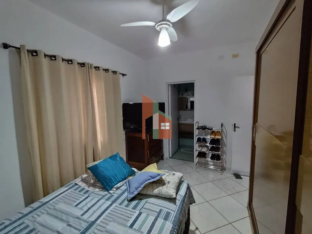 Casa, 3 quartos, 200 m² - Foto 1