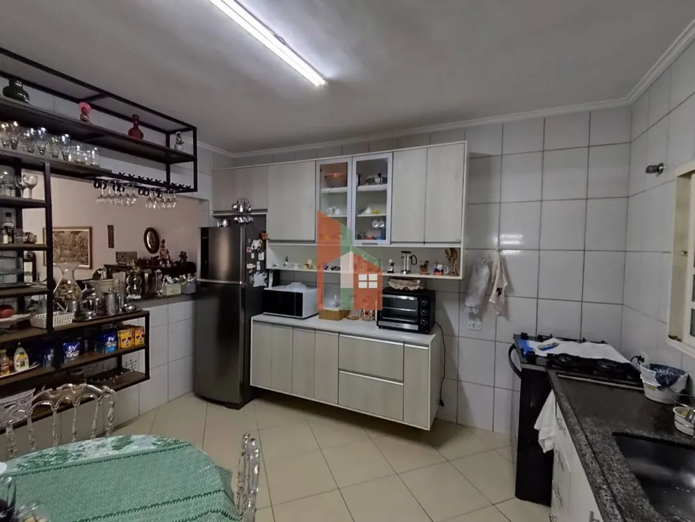 Casa, 3 quartos, 200 m² - Foto 8