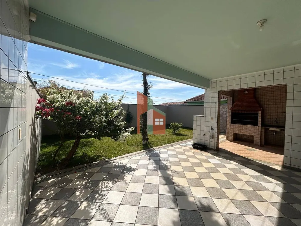 Casa, 4 quartos, 324 m² - Foto 1