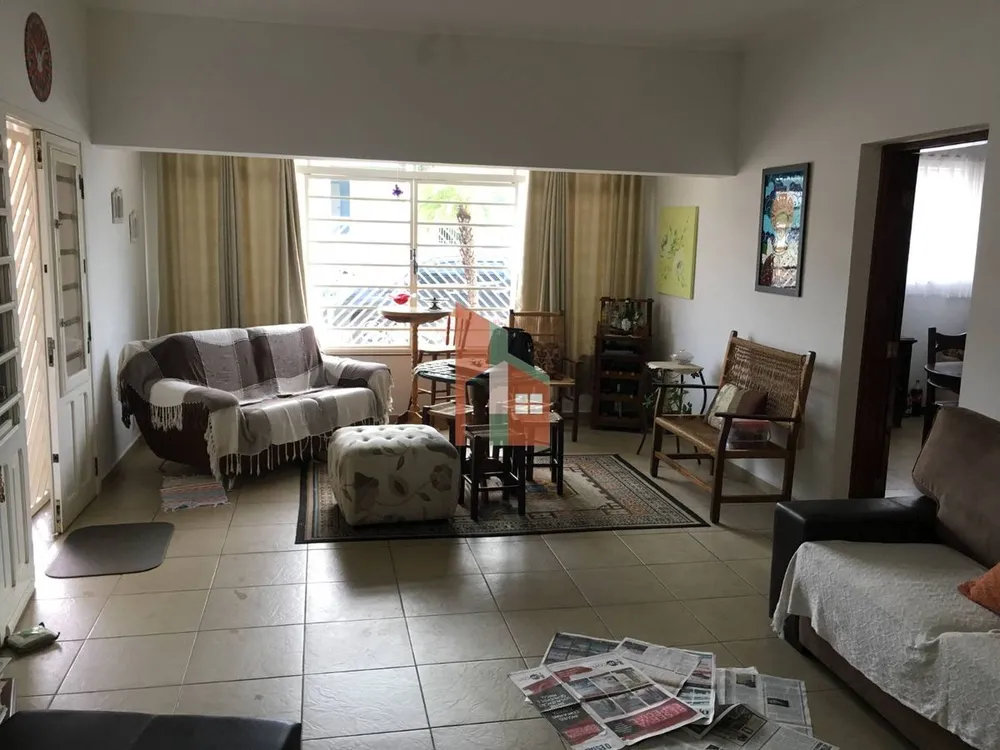 Casa, 5 quartos, 270 m² - Foto 2