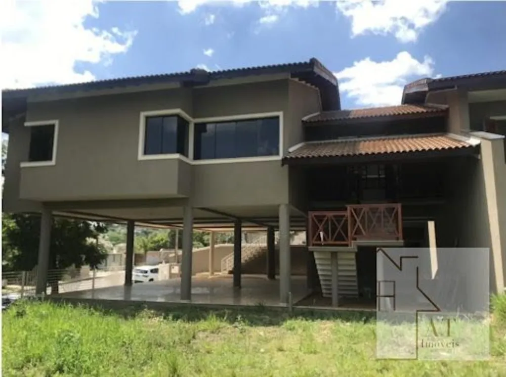 Casa, 4 quartos, 445 m² - Foto 1