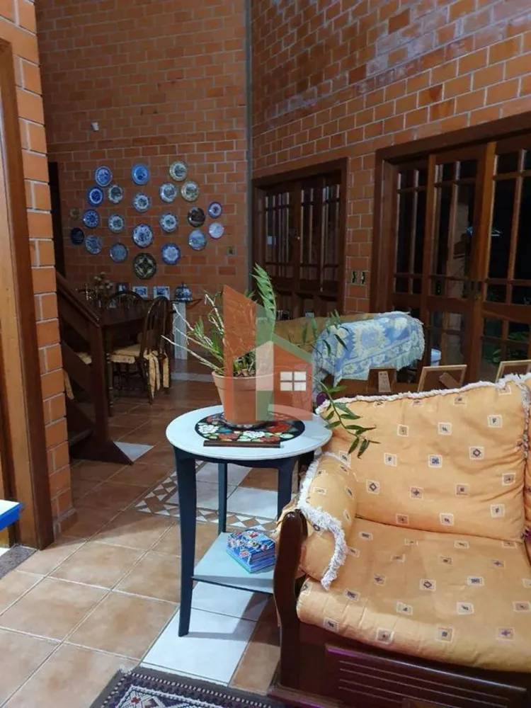 Chácara, 6 quartos, 3230 m² - Foto 3