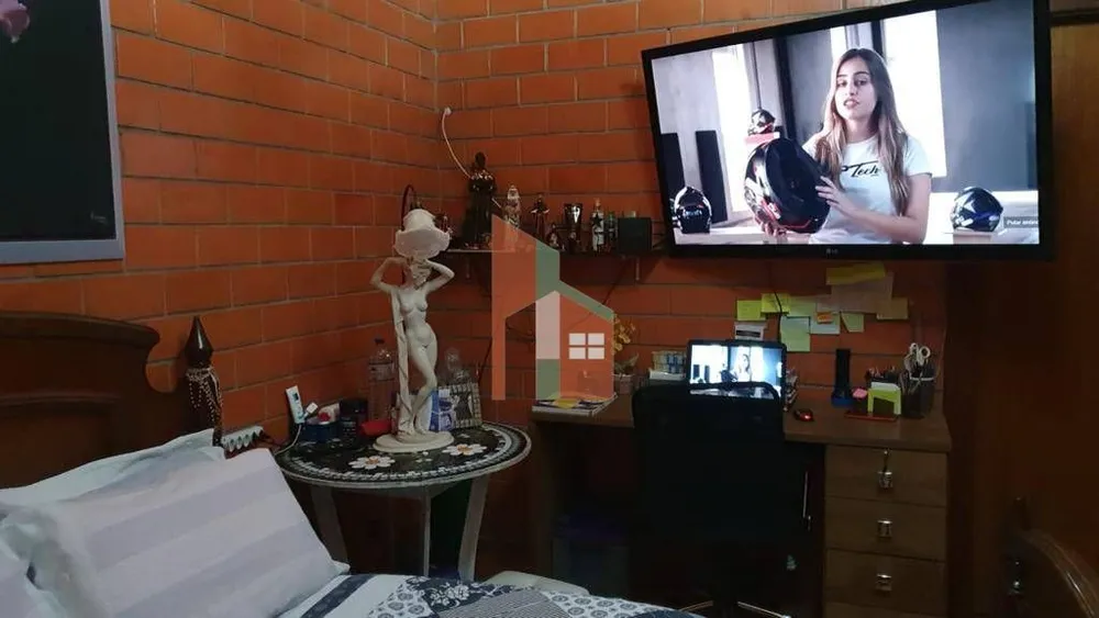 Chácara, 6 quartos, 3230 m² - Foto 2