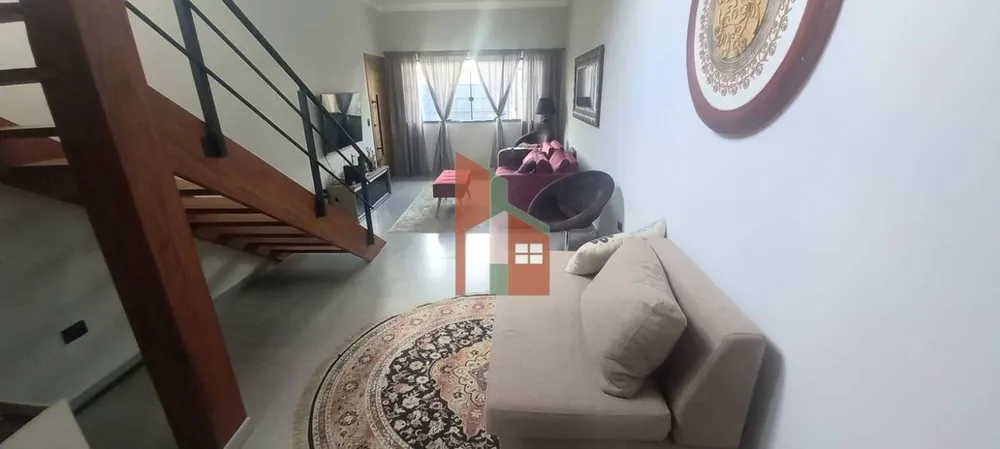 Casa, 3 quartos, 122 m² - Foto 1
