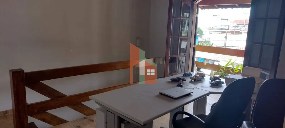 Casa, 3 quartos, 215 m² - Foto 8