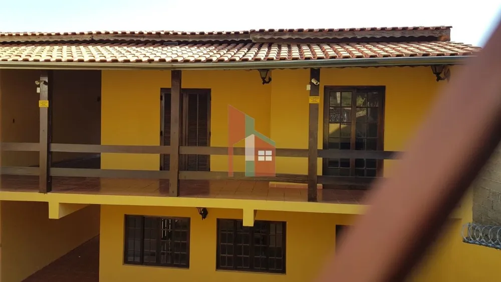 Casa, 3 quartos, 359 m² - Foto 1