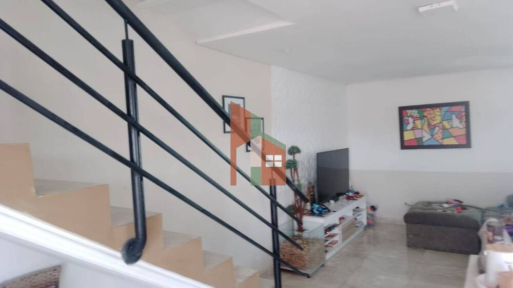 Sobrado à venda com 3 quartos, 120m² - Foto 3