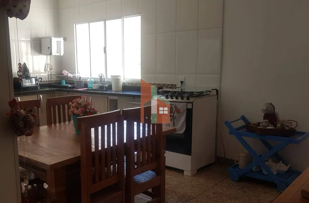 Sobrado, 4 quartos, 175 m² - Foto 2