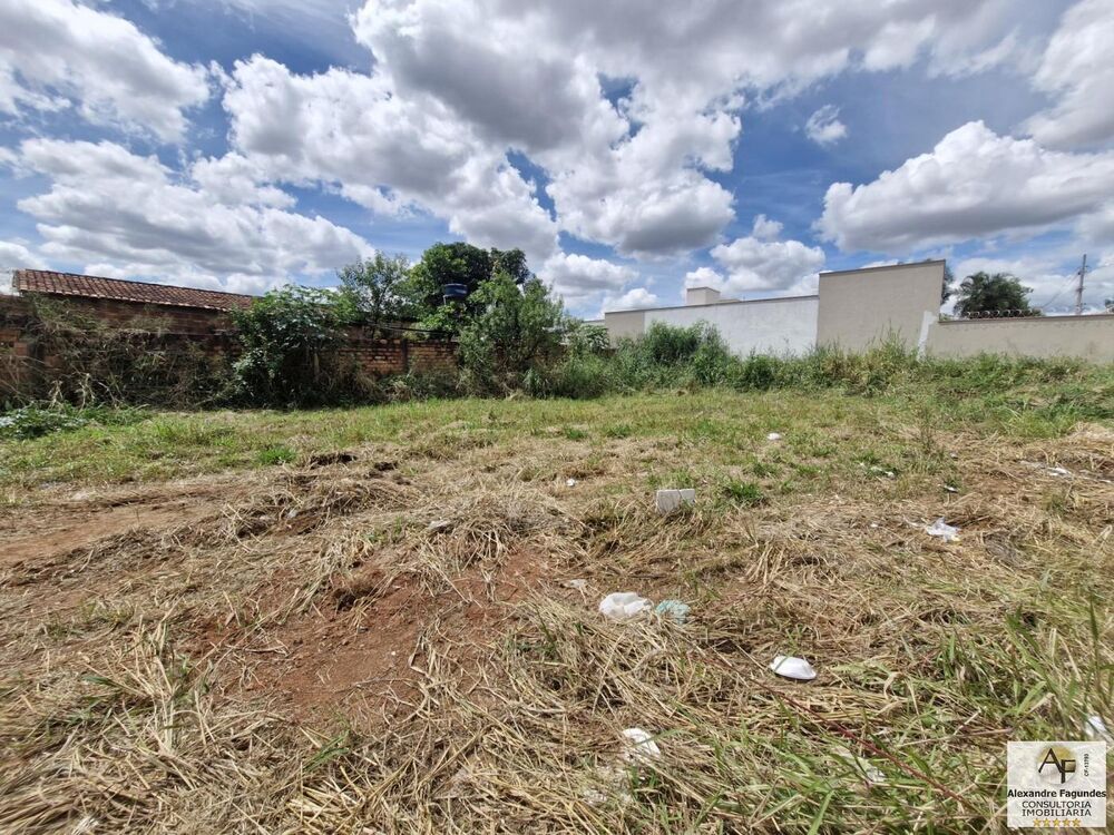Terreno à venda, 557m² - Foto 2