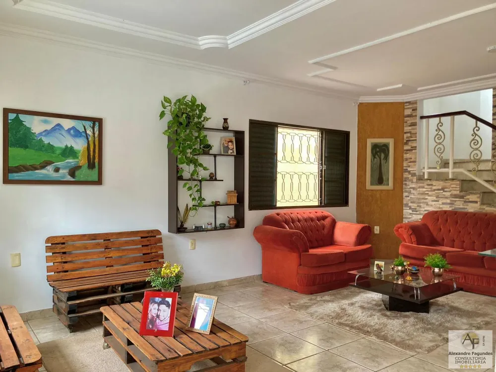 Sobrado, 4 quartos, 420 m² - Foto 2