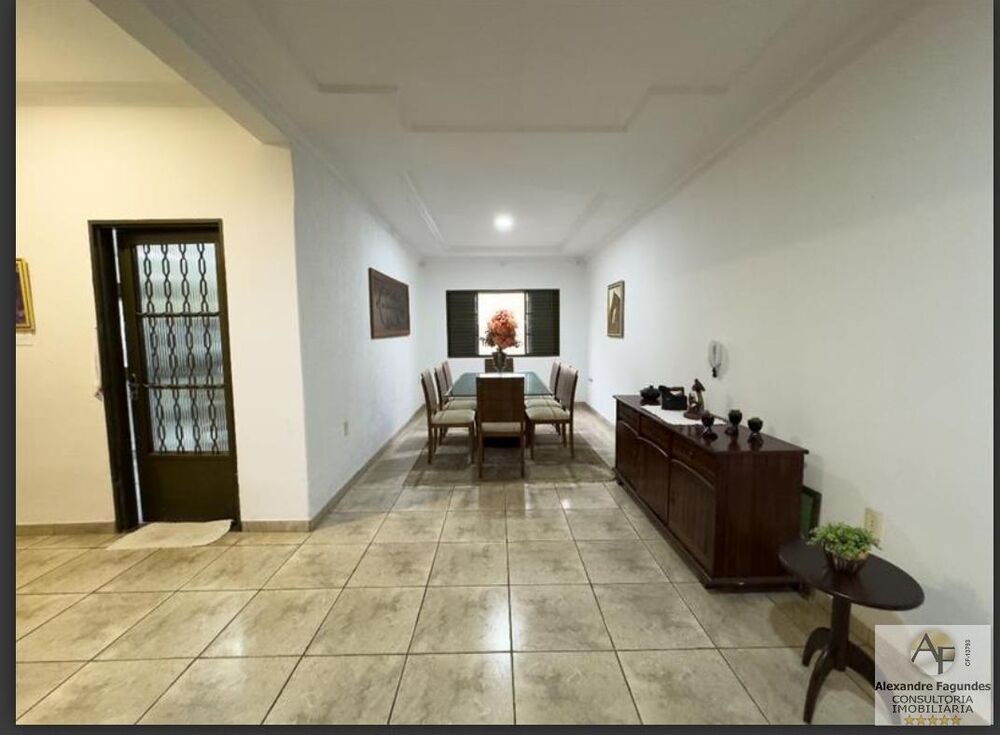 Sobrado à venda com 4 quartos, 420m² - Foto 3