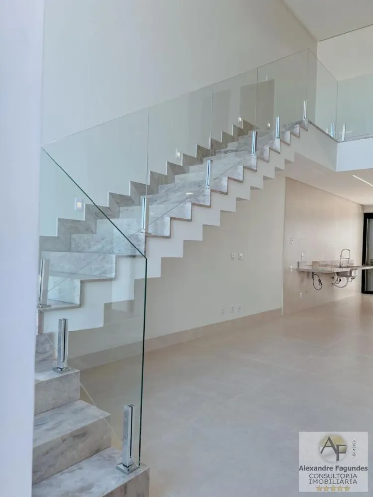 Sobrado, 4 quartos, 234 m² - Foto 5