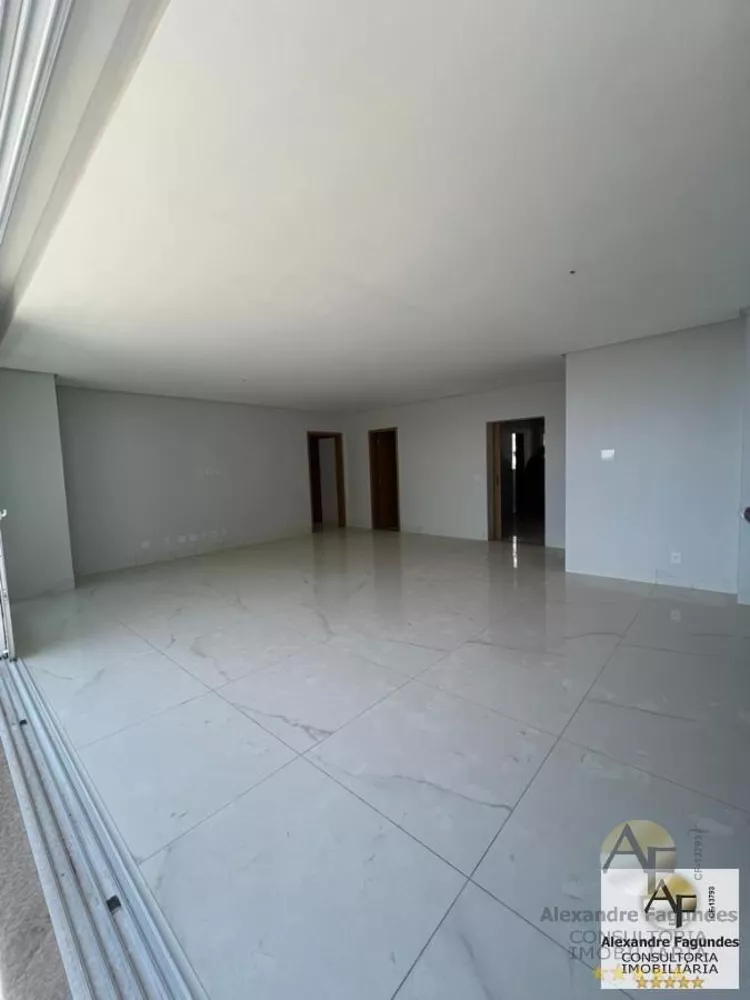 Apartamento à venda com 4 quartos, 180m² - Foto 4