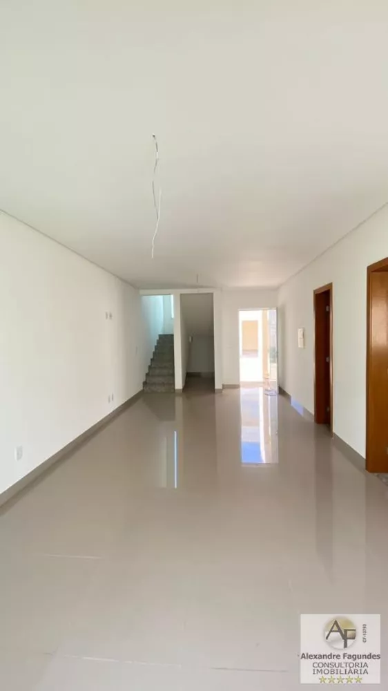 Sobrado à venda com 3 quartos, 150m² - Foto 12