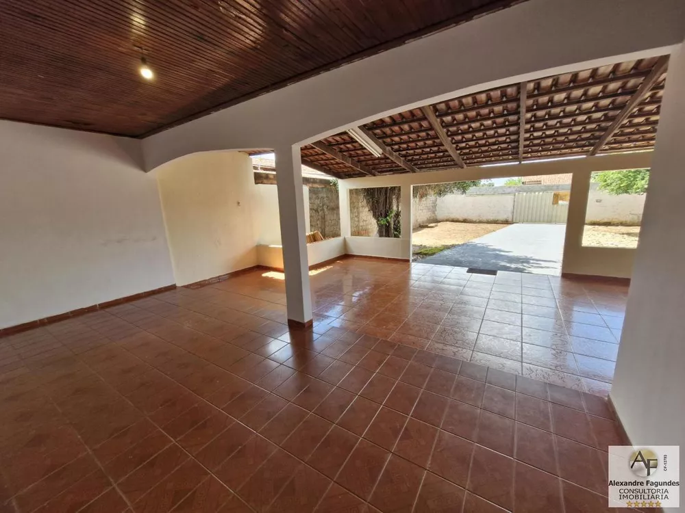 Casa à venda com 3 quartos, 175m² - Foto 7