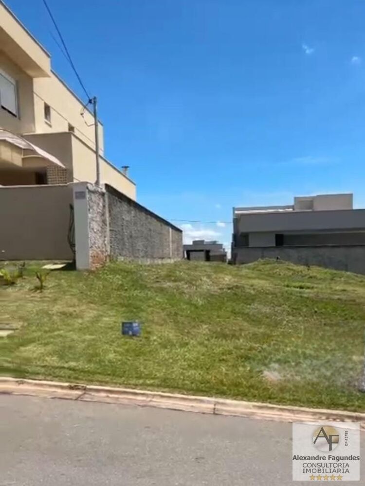 Terreno, 300 m² - Foto 1