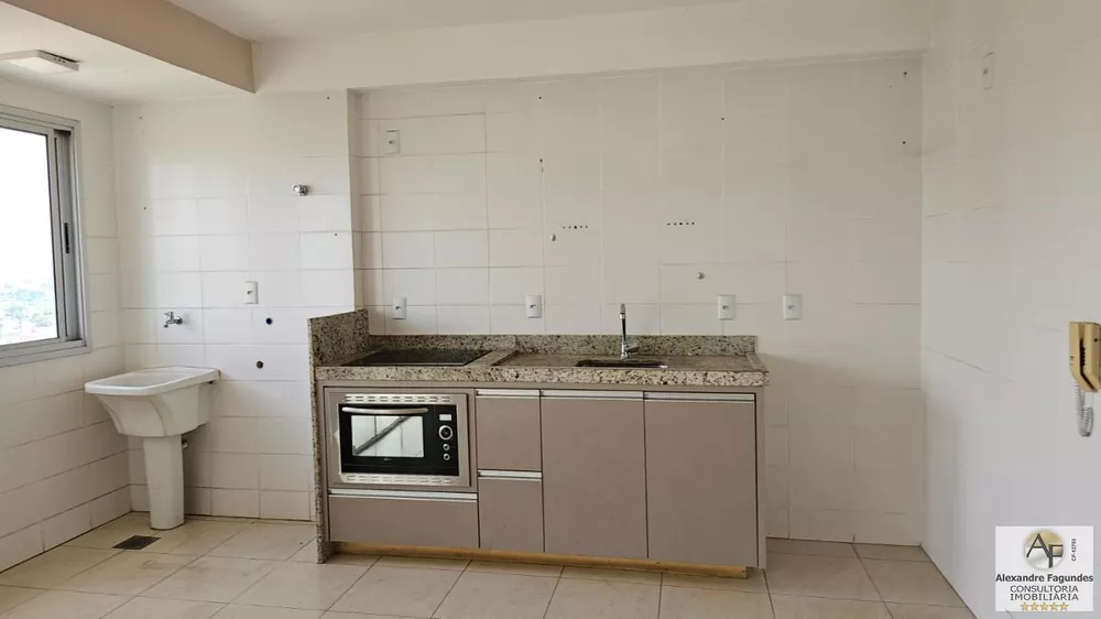 Apartamento à venda com 2 quartos, 55m² - Foto 3