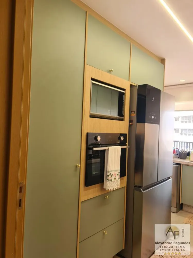 Apartamento, 3 quartos, 140 m² - Foto 3