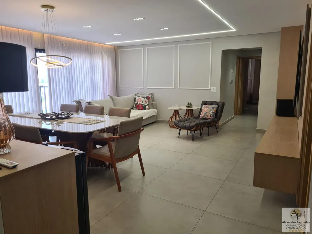 Apartamento, 3 quartos, 140 m² - Foto 1