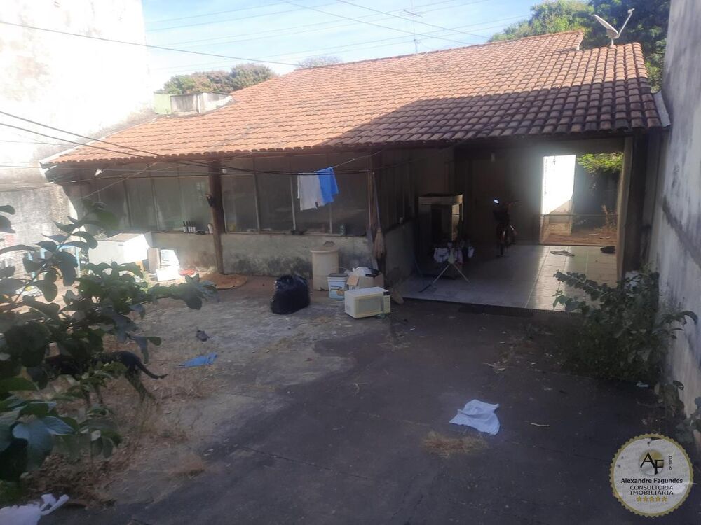 Casa à venda com 3 quartos, 420m² - Foto 9