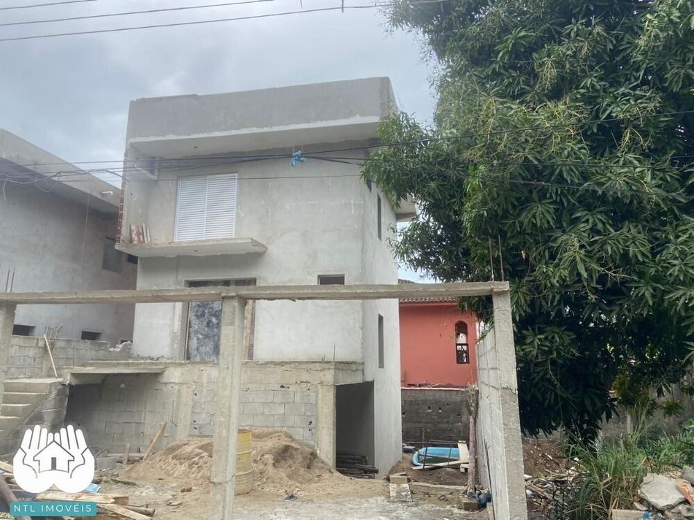 Sobrado à venda com 3 quartos, 110m² - Foto 2